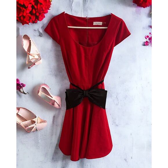 Calvin Klein Women's Short-sleeve Belted Bow Dress Size 10 Red Black Classic EUC - Picture 2 of 6